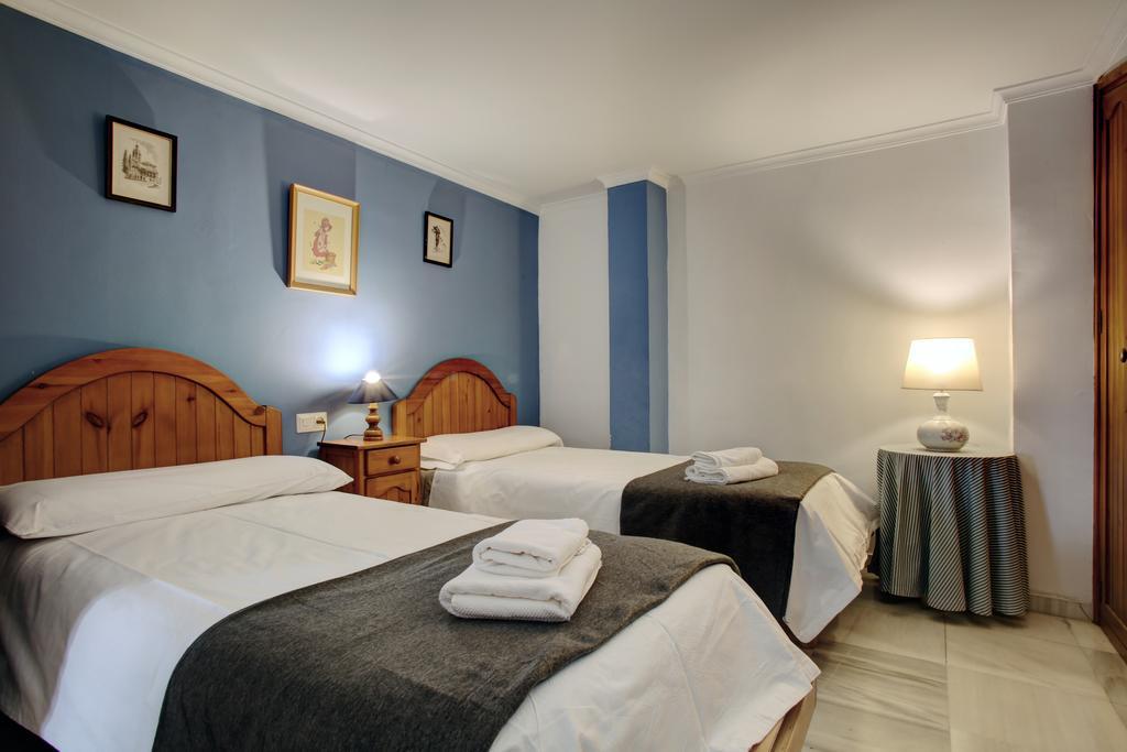 Holiday House Abul Beka Ronda Zimmer foto
